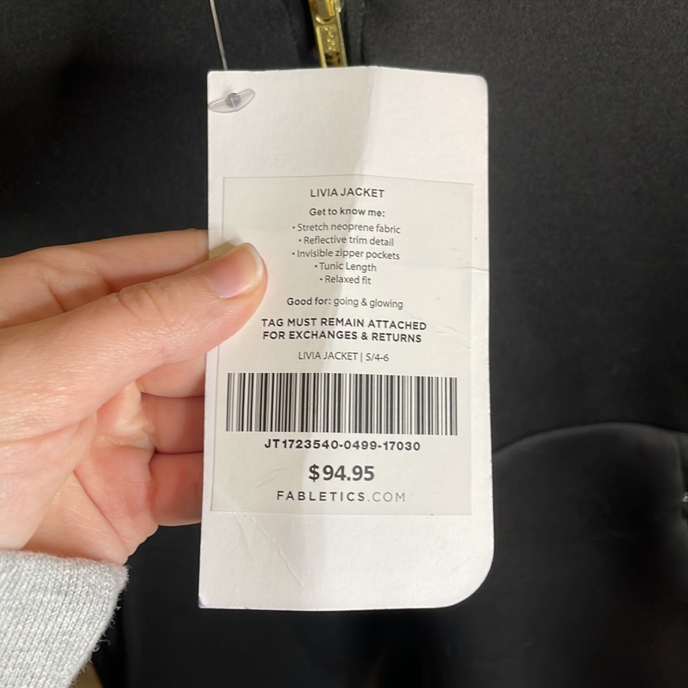 NWT Fabletics Livia Jacket - Picture 4 of 4
